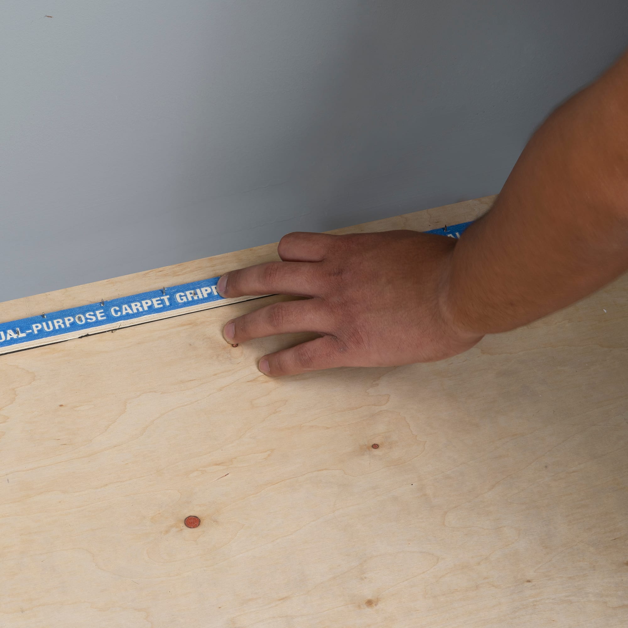 7/8" Peel & Stick Tack Strip for Wood & Concrete Subfloors (3 pack) - 3