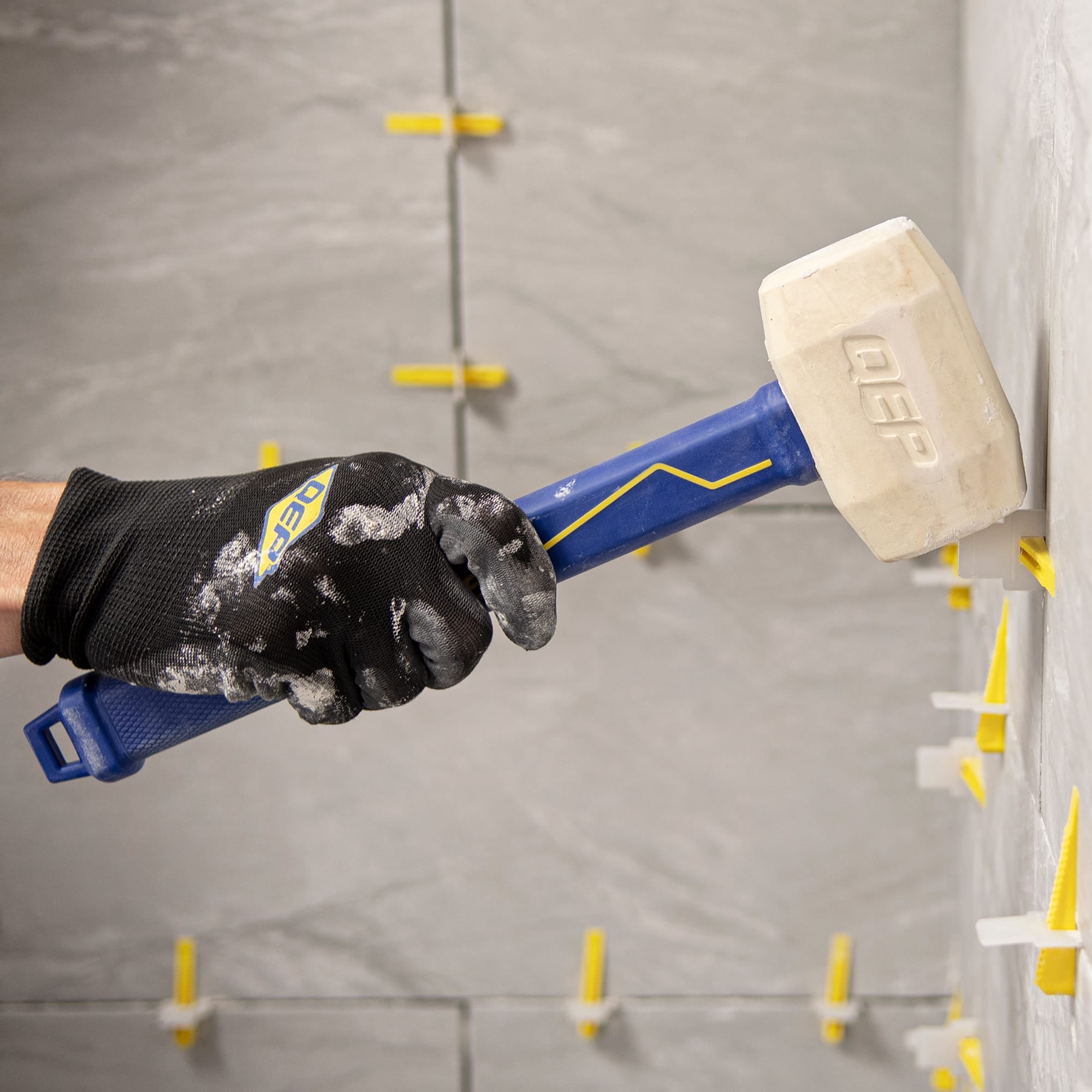 16 oz. Pro Rubber Floor Mallet with 11.5" Plastic Handle - 5