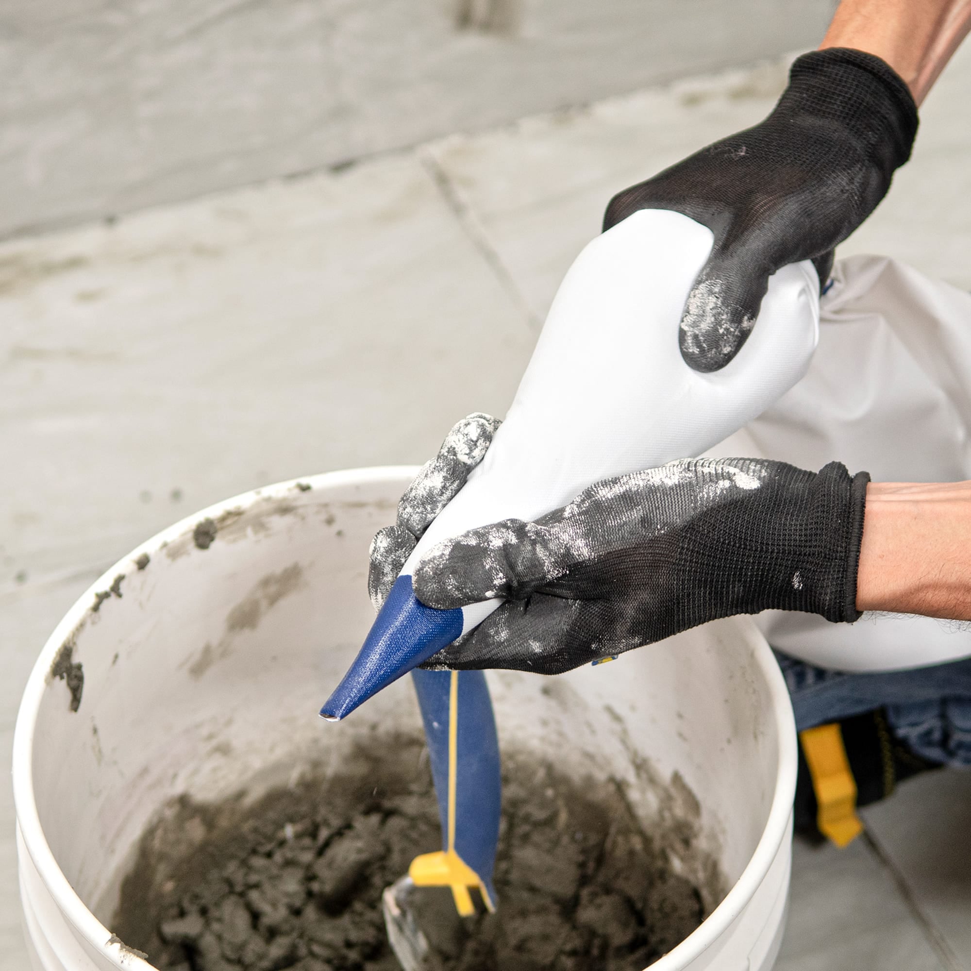 Grout Bag with Heavy-Duty Tip - 5