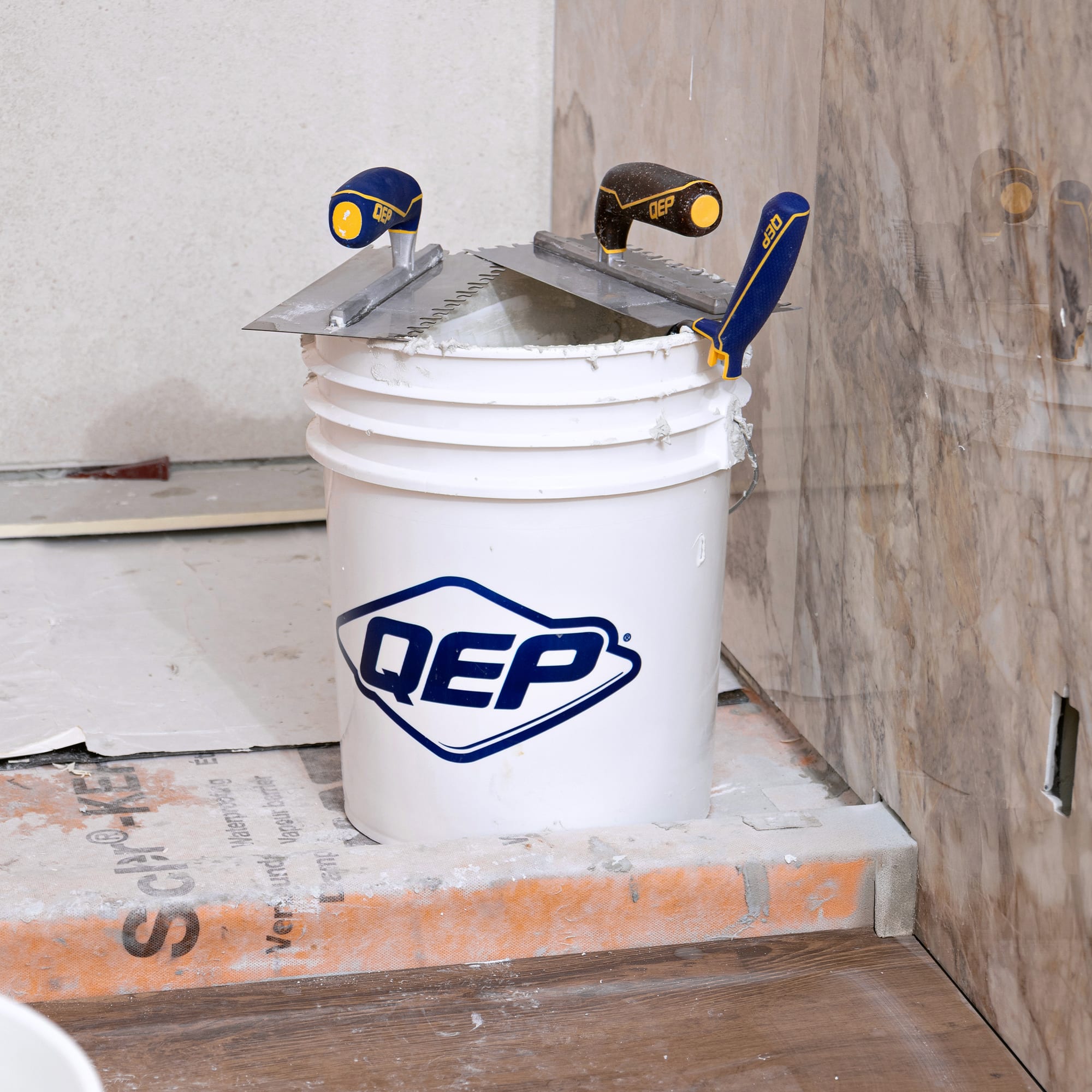 5 Gal. Bucket with 90 mil Thickness and 85 lb. Lifting Capacity - 5