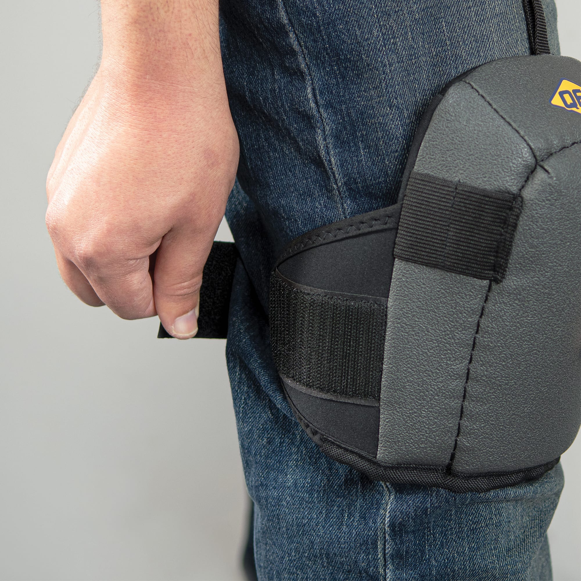Comfort Grip Neoprene Knee Pads with Foam Padding and Pen Storage - 6