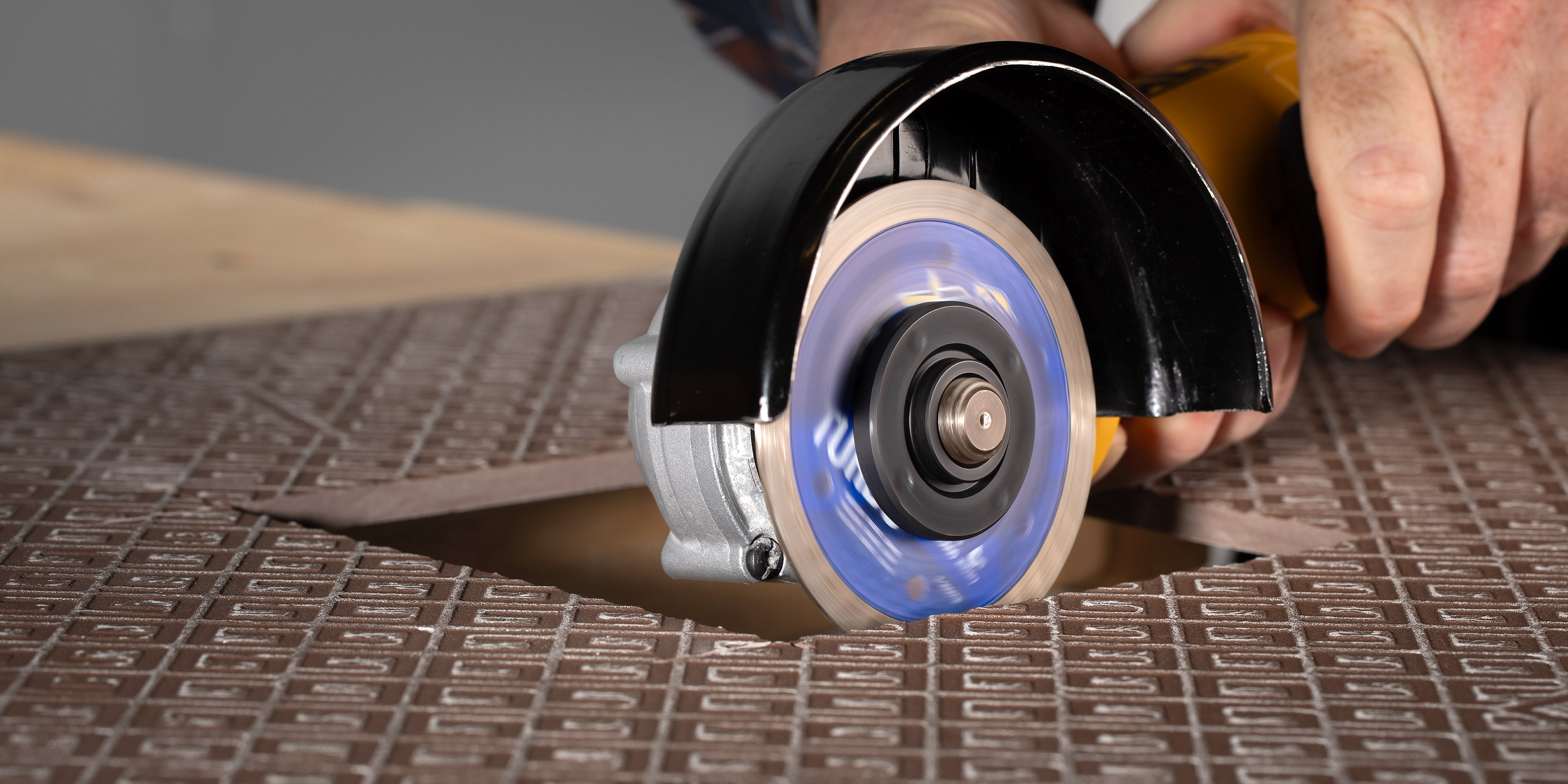 QEP_Turbo_Blade_4000x2000_409d3564-913f-4c81-b901-ac3b998664c7.jpg