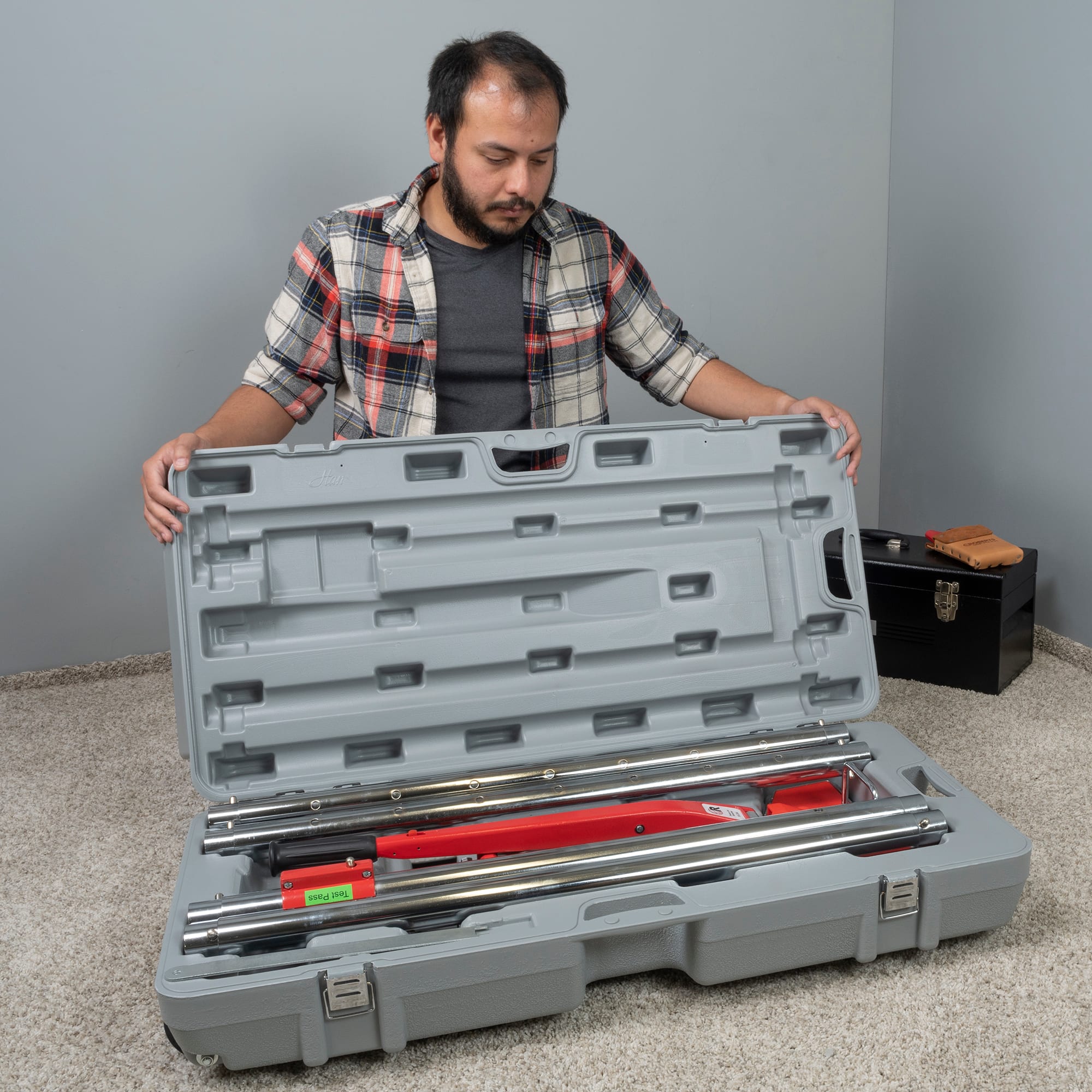Power-Lok Carpet Stretcher Value Kit w/ Carrying Case (12 pieces) - 4