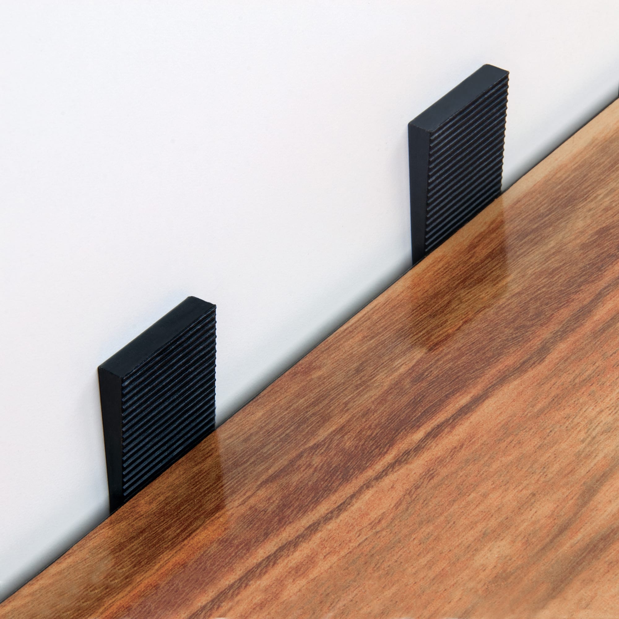 Expansion Joint Wedge Spacers for Laminate & Wood Floor (30 pack) - 2
