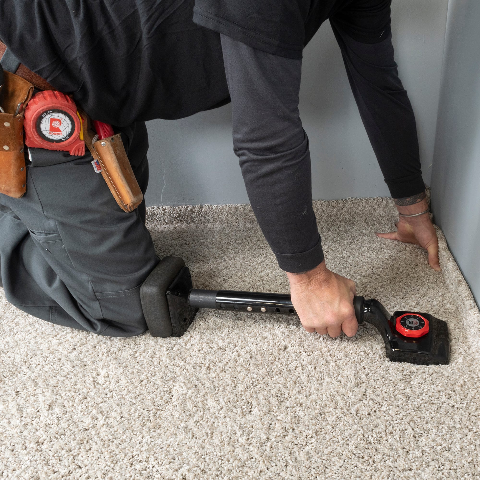 Adjustable 19" to 23" Carpet Knee Kicker - 2