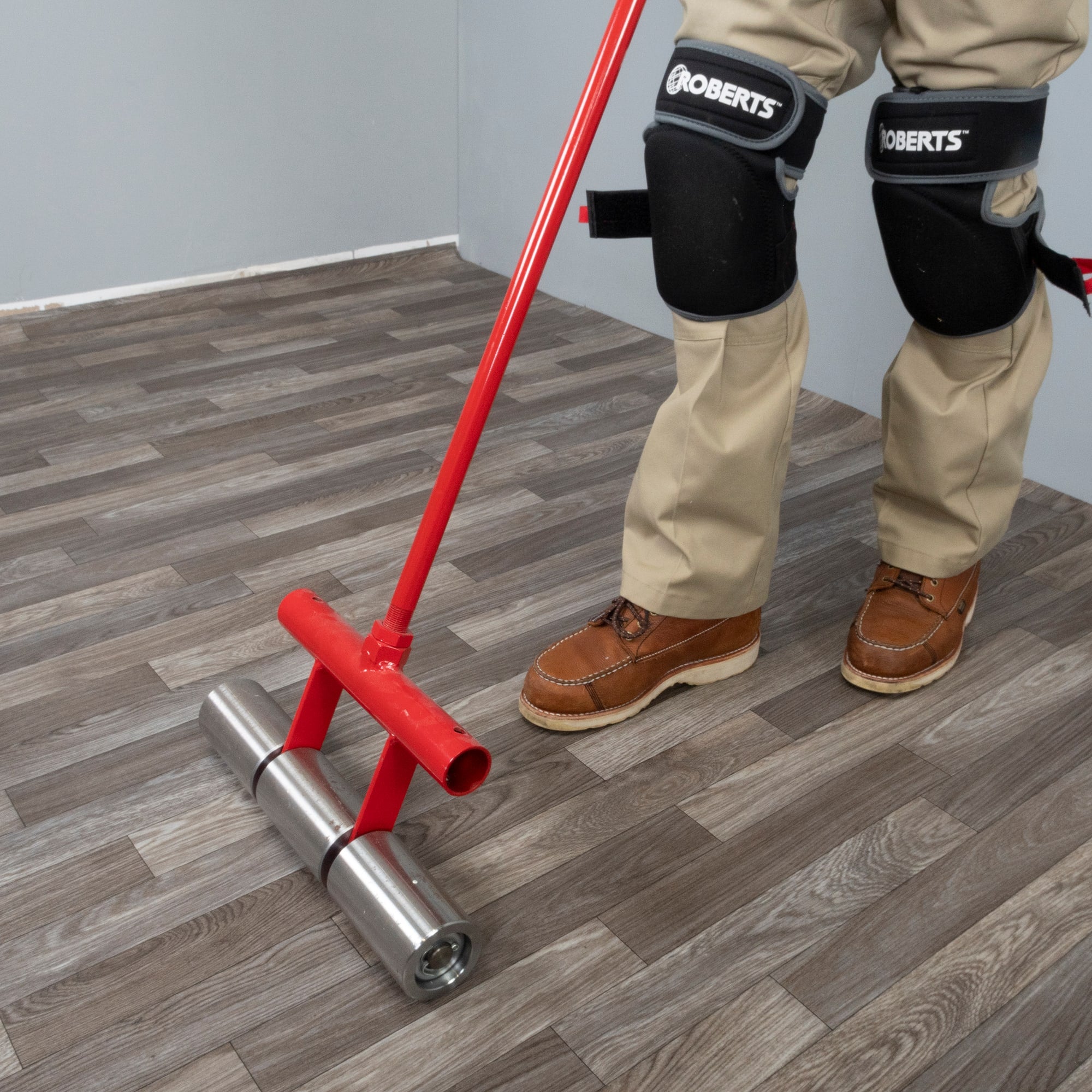 75 lb. Vinyl and Linoleum Floor Roller with Transport Wheels - 2