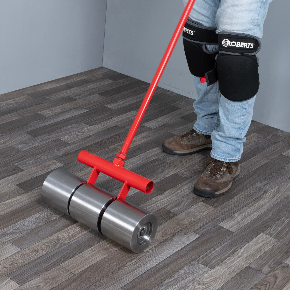 100 lb. Vinyl and Linoleum Floor Roller with Transport Wheels - 6