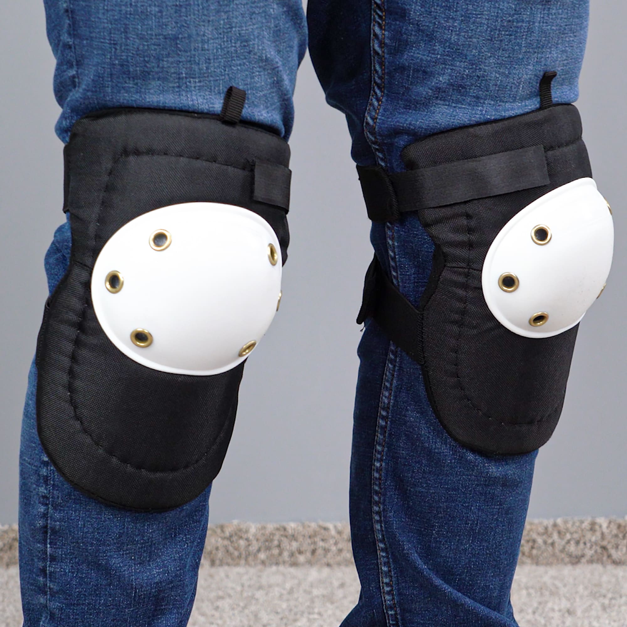 Hard Cap Knee Pads for Carpet Installation - 2