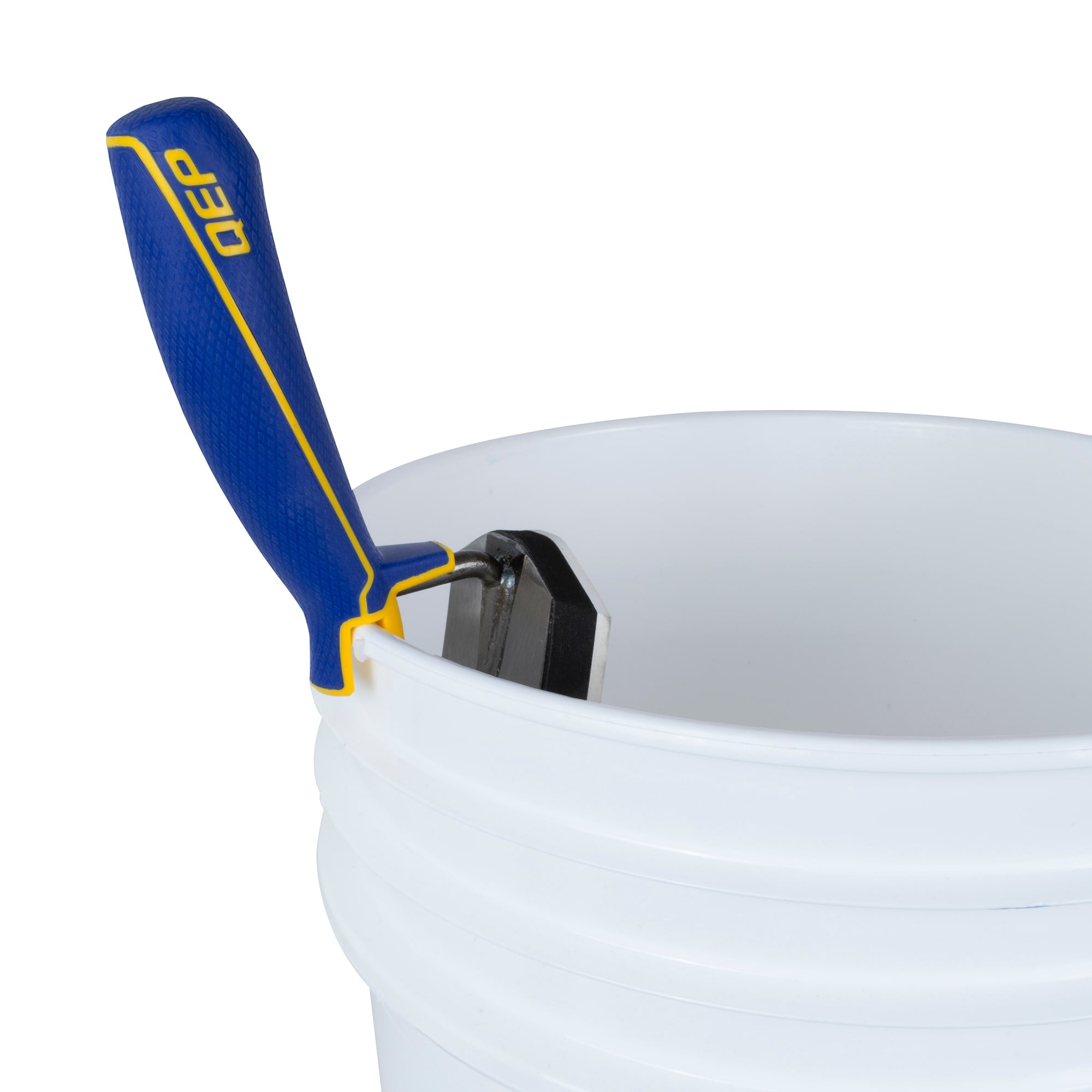 6" x 2" Gum Rubber Margin Float with Comfort Grip Handle - 4