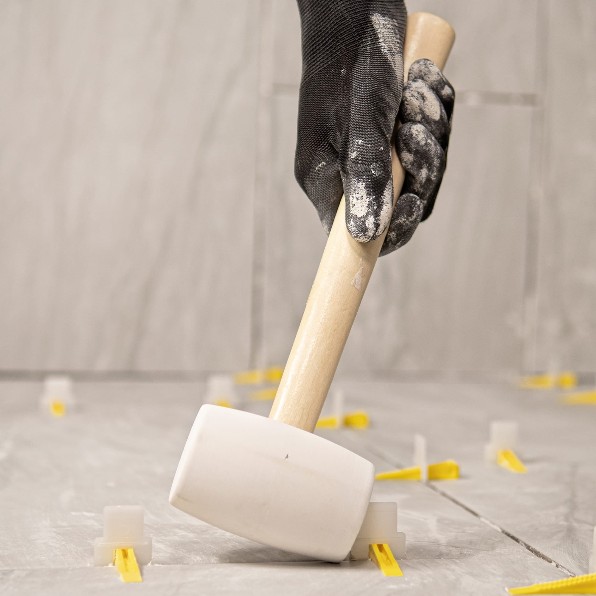 16 oz. White Rubber Tile Tapping Mallet - 2