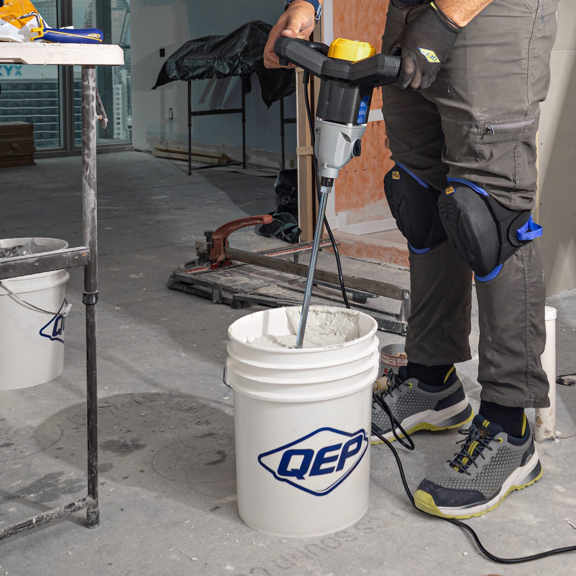 5 Gal. Bucket with 90 mil Thickness and 85 lb. Lifting Capacity - 4