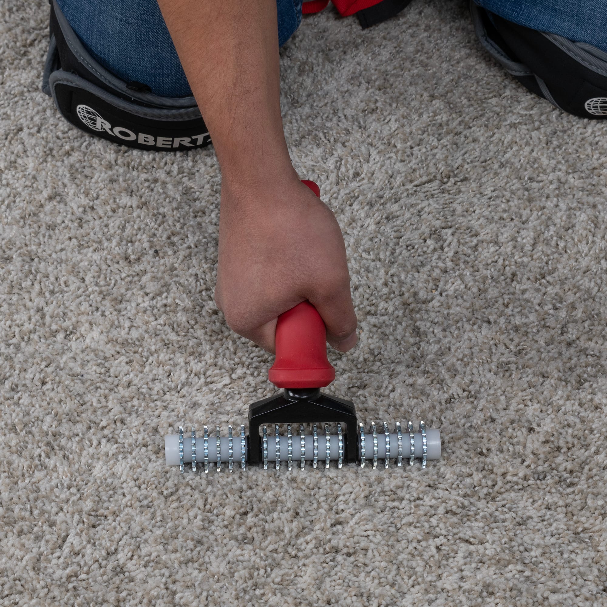 6" Pro Loop Pile Carpet Seam Roller - 3