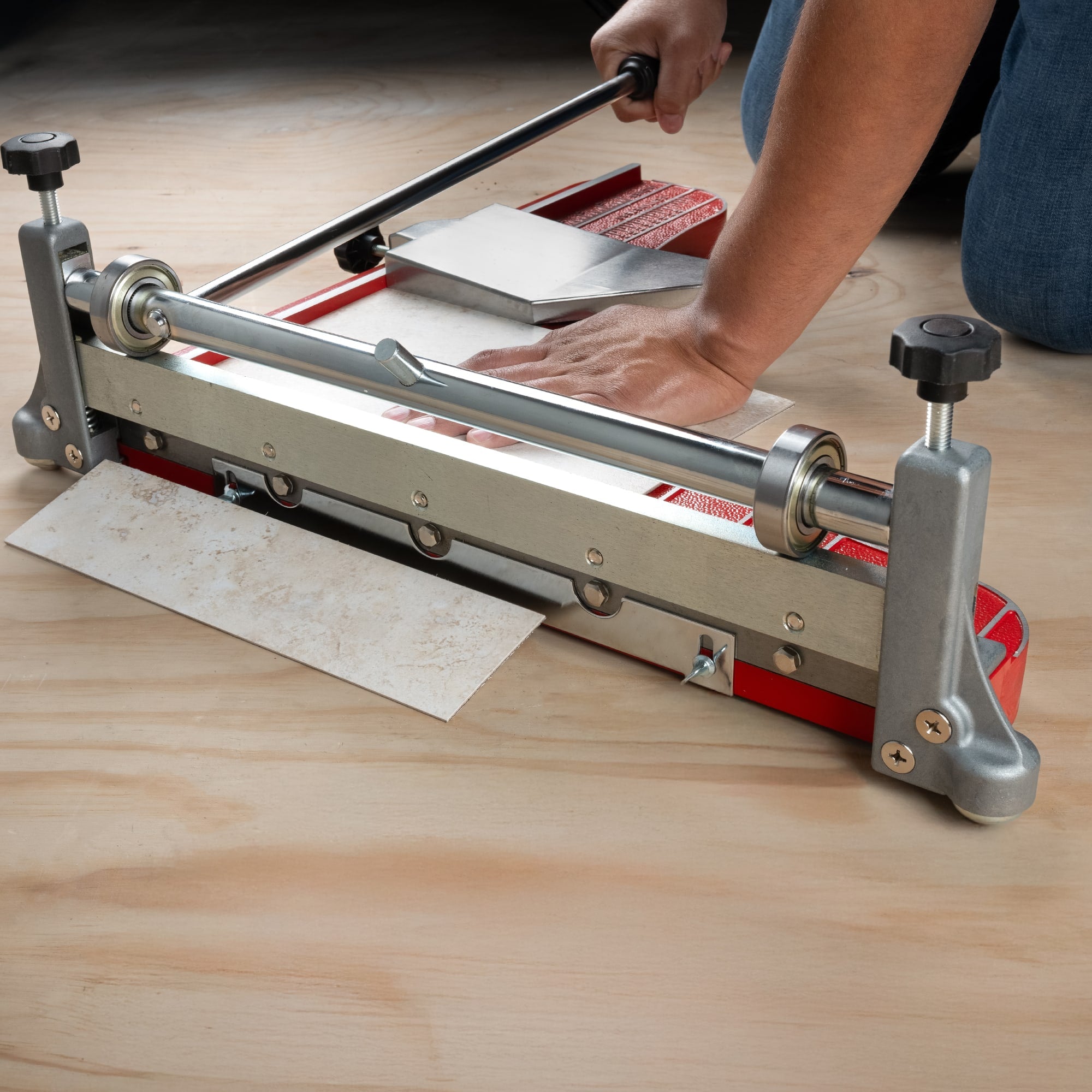 18" Pro Vinyl Tile Cutter - 4