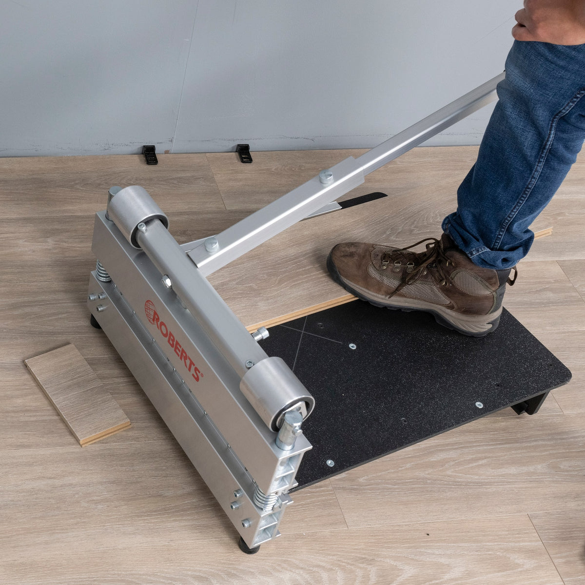 18" PrecisionCuts Pro Multi-Floor Cutter - 7